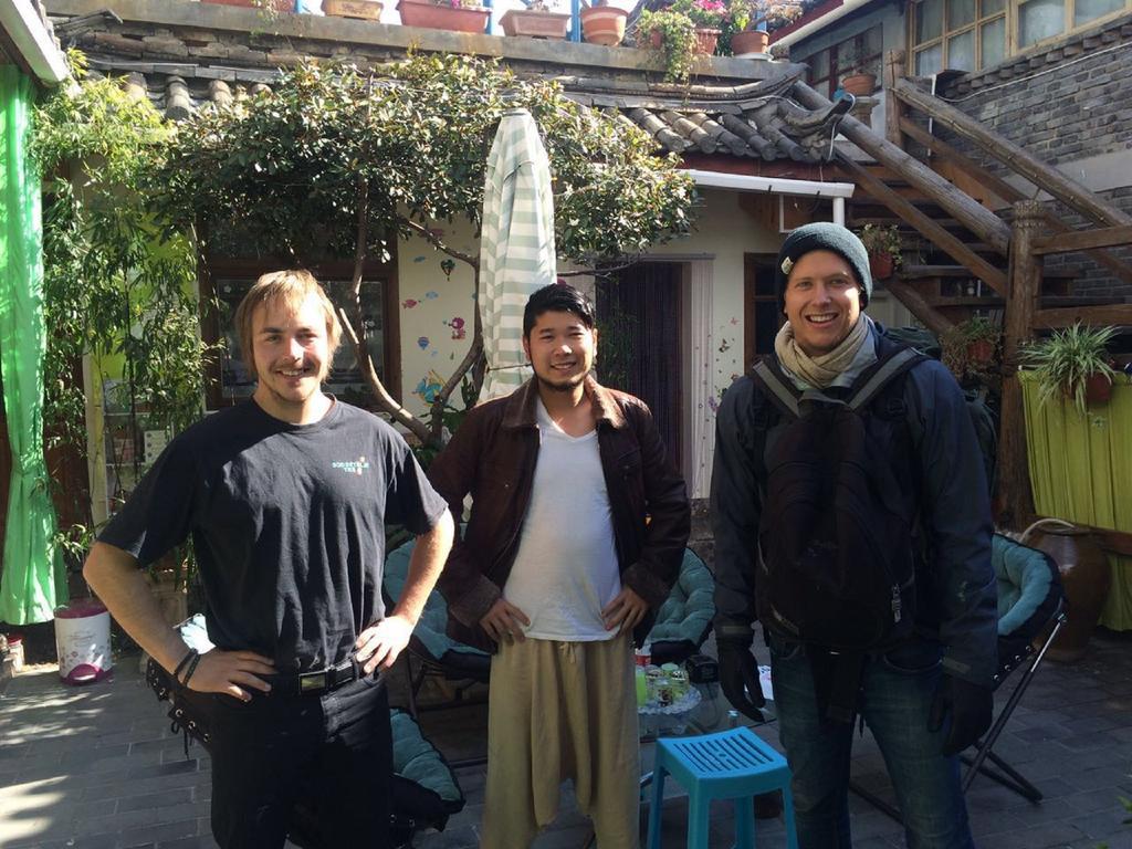 October Inn Lijiang  Zewnętrze zdjęcie